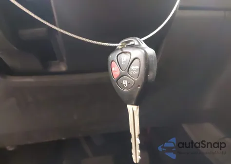 2010 Toyota Corolla S from USA, damaged, VIN 2T1BU4EE8AC320392